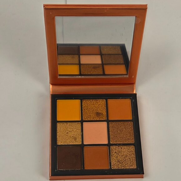 HUDA BEAUTY Other - Huda Beauty Topaz Obsessions Palette (Precious Stones Collection)